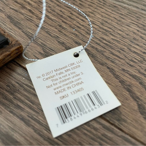 S’mores Carpenter / Handyman / Handywomen Holiday Christmas Ornament - Picture 7 of 8